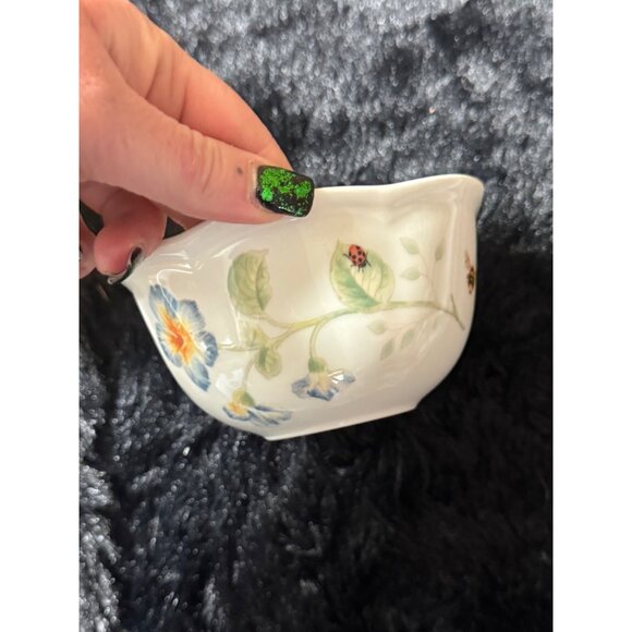 Lenox Butterfly Meadow Desert  Bowl With Floral & Butterfly Design Set Of 4 - Picture 3 of 7